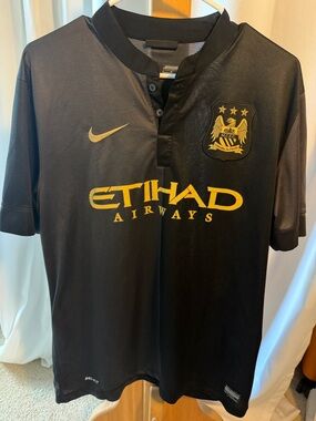 Nike Manchester U City Black & Gold Etihad away jersey
